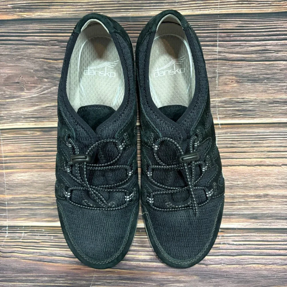 Dansko Holland Suede Women's Bungee Lace Comfort‎ Walking Shoes